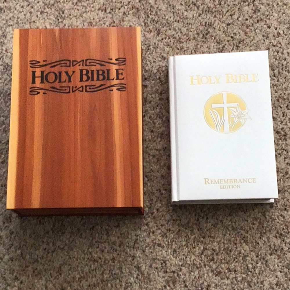 NWOT Wooden Box and White Holy Bible Set